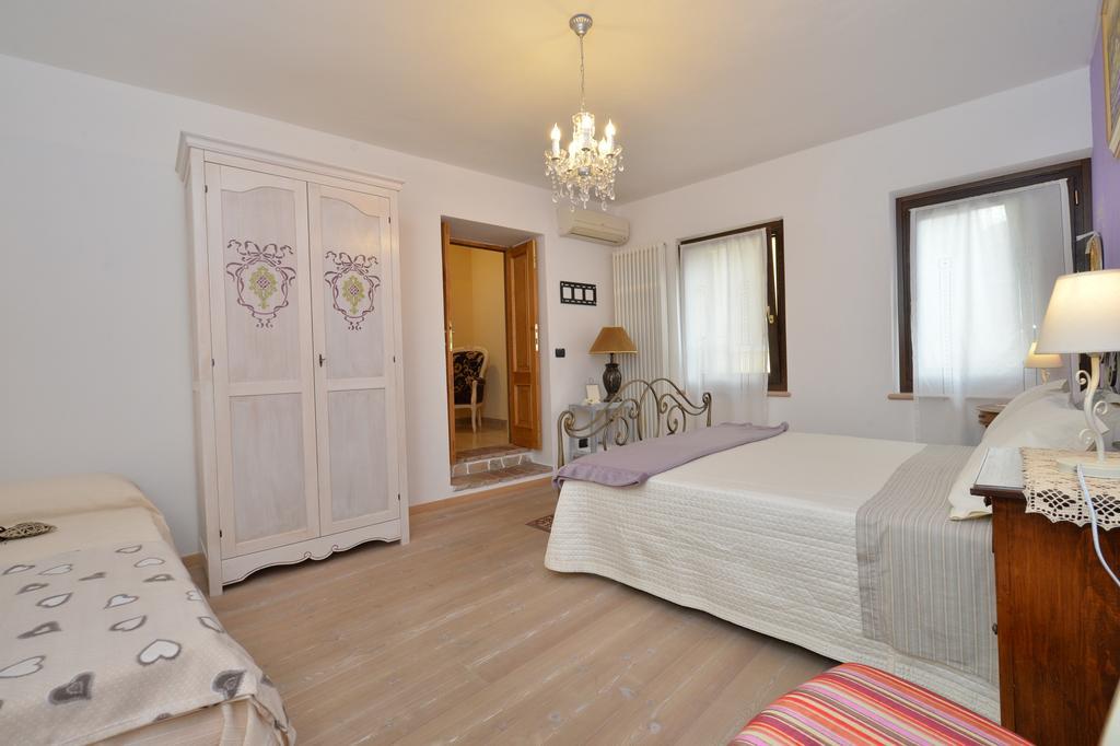 B&b Corte Giare SantʼAmbrogio di Valpolicella Habitación foto